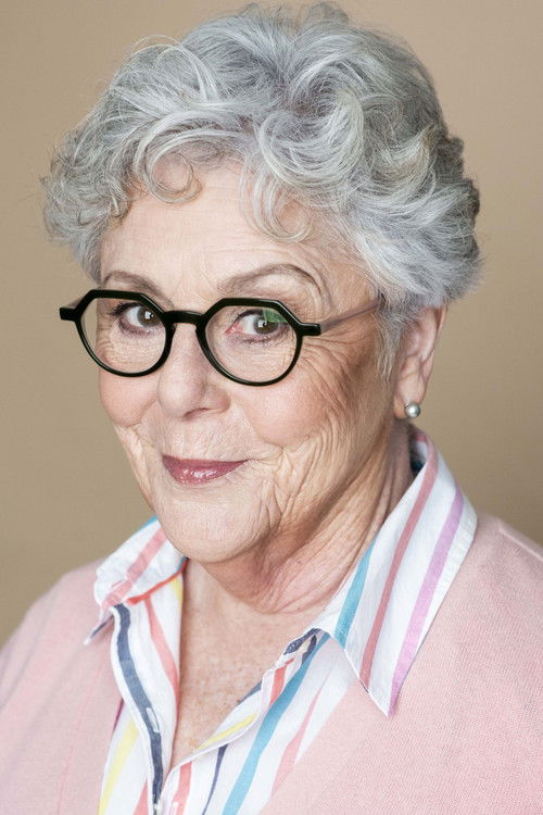 Suzanne Voss as Marianne