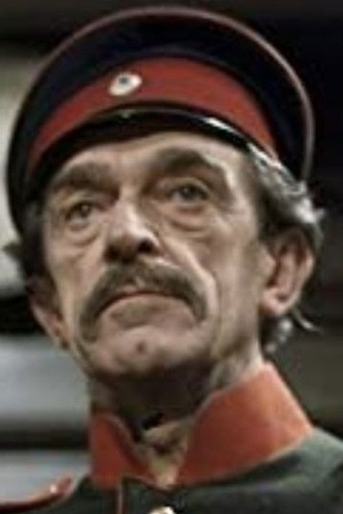 Georg Blädel as Leierkastenmann