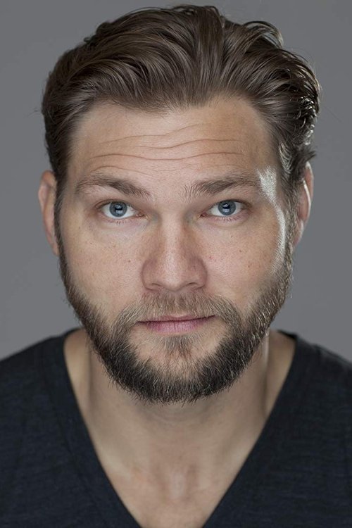 Daniel Norris as Trapper 2