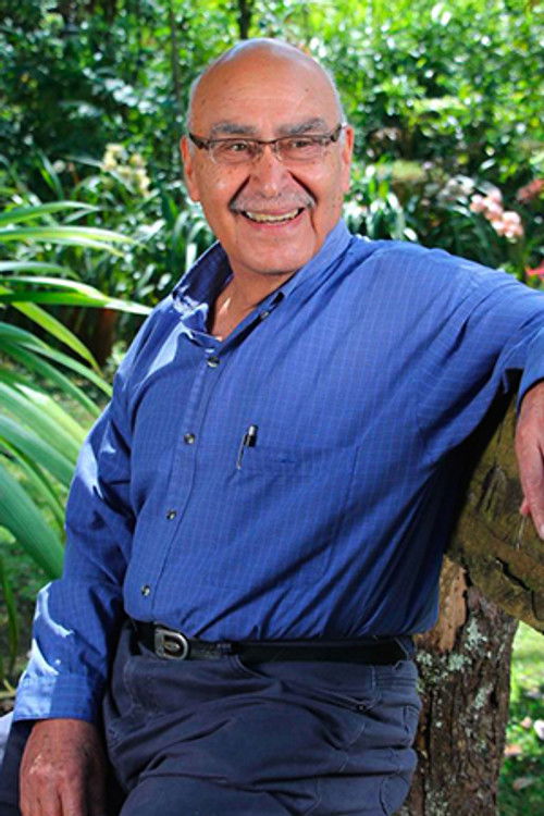 Magno Garcimarrero as Magno Garcimarrero