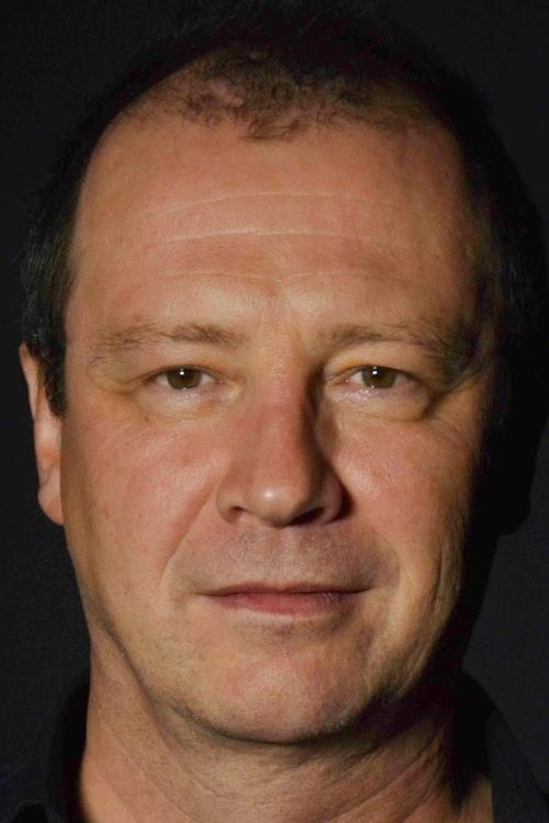 Joël Delsaut as Capitaine Thierry Weiler