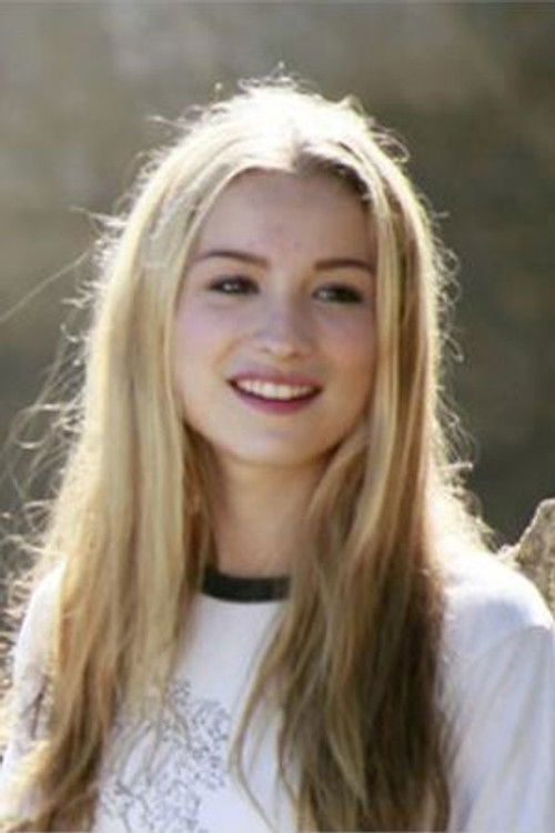 Sofia Garretón as Jackie