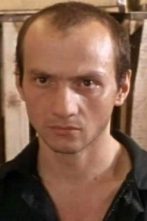 Boris Kantemirov as Казбек