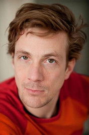 Clemens Giebel as Ship's Steward