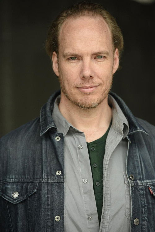 Joey Freddy Larsen as Bill