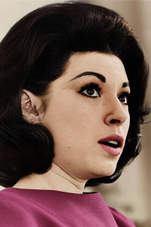 Toby Tarnow as Jennifer Marke, Peter's Sister