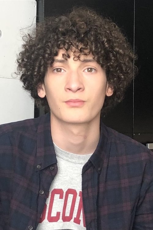 Timoté Rigault as Bilal Belkebirs (14 years)