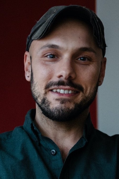 Alessandro Tonda as Prof. Maiello