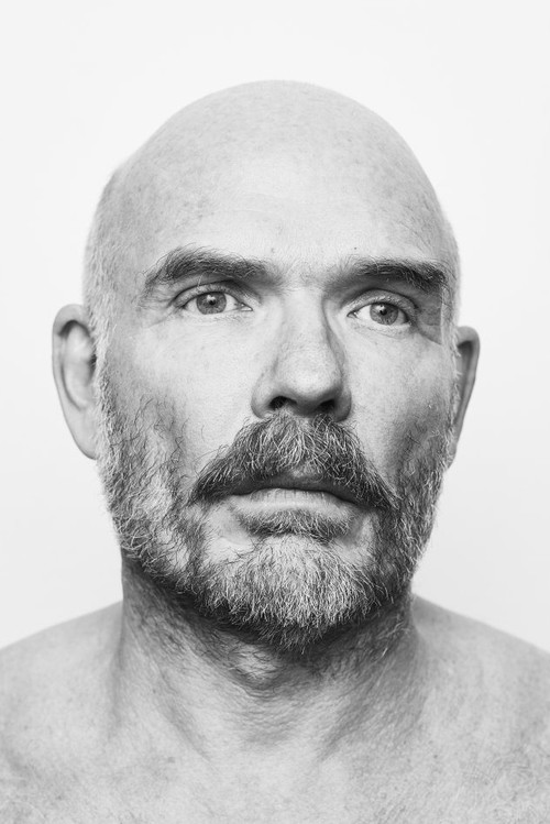 Peter Järn as Biker 1