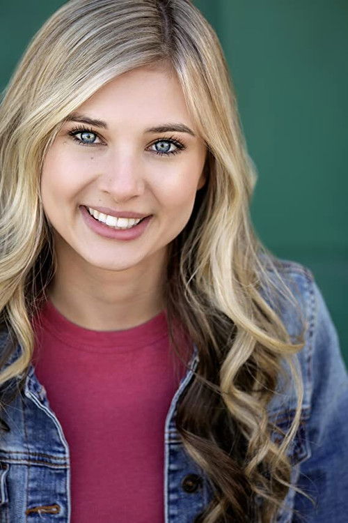 Rachel Cameron as Summer