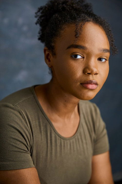 Kayla Goggans as Angela