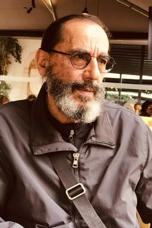 Niko Kanxheri as Prifti