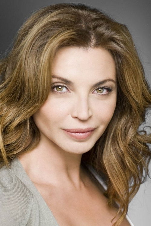 Neus Asensi as Sonia / Sonja