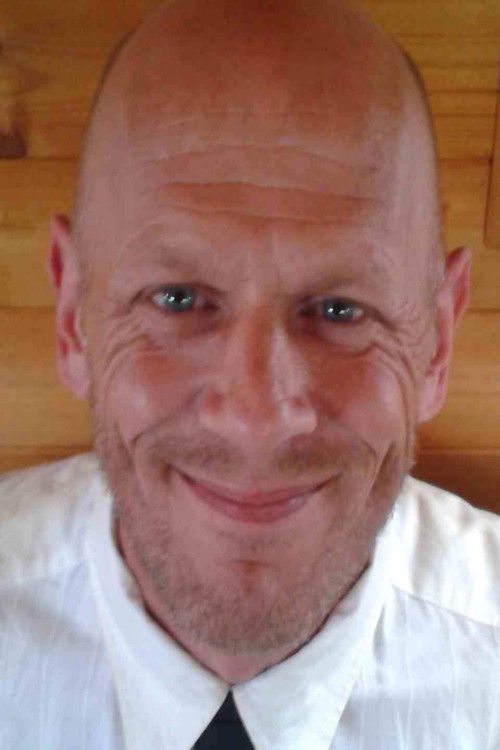 David Hardware as Ritchie Lee