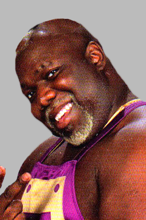 Bobby Horne as Mo (Cornerman)