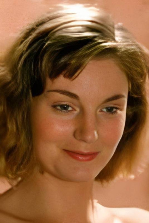 Agnès Cassandre as First Maid