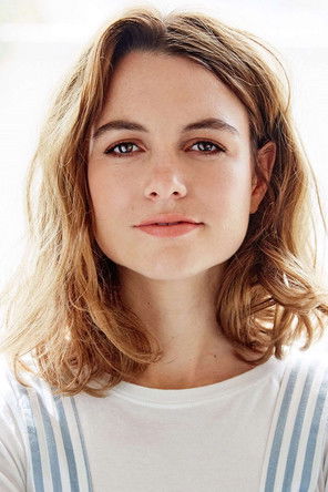 Laura Bunting as Mary