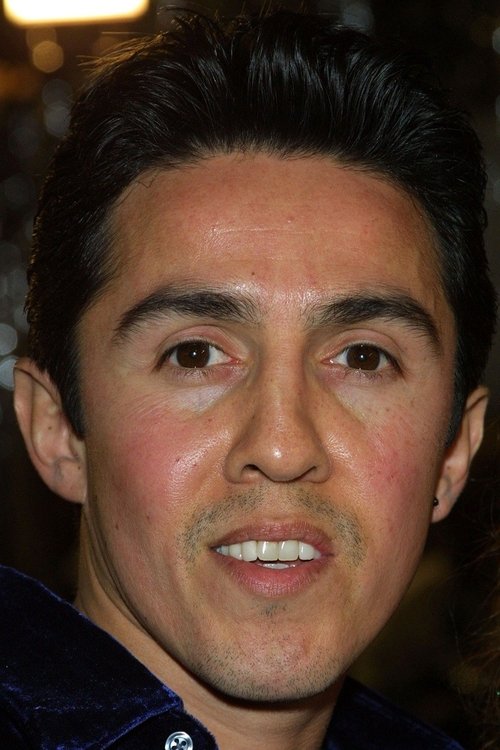 Richard Coca as Musico