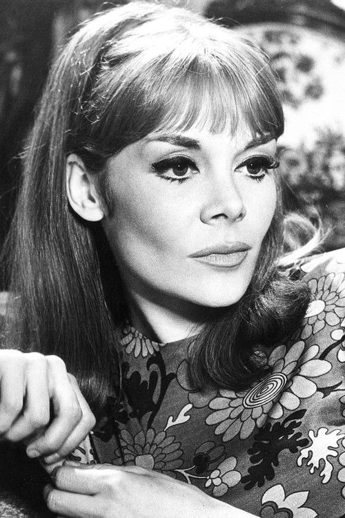 Françoise Brion as Eliane Gartempe, aka 'La Grande'