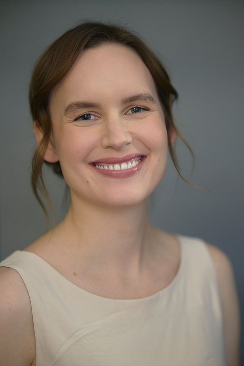 Annika Olbrich as Hanna Litten