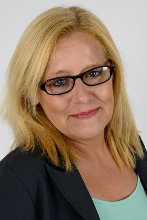 Rita Christine as Bear Beaver