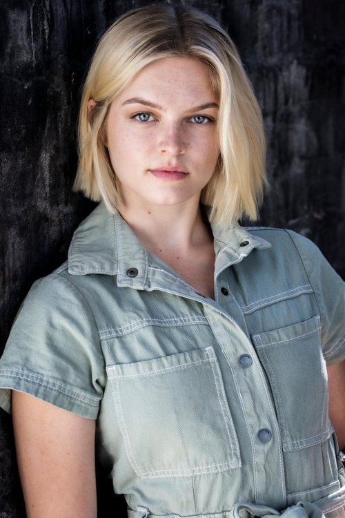 Jessie Diepeveen as Bree (as Jessie-Lee Diepeveen)