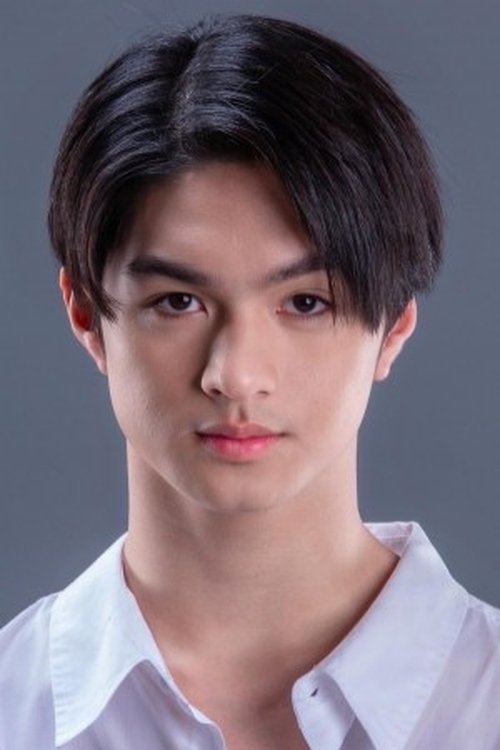 Thuwanon Traikup as Mark