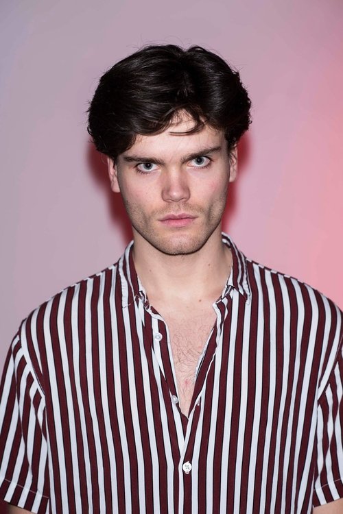 Oskar Hegge as Kasper