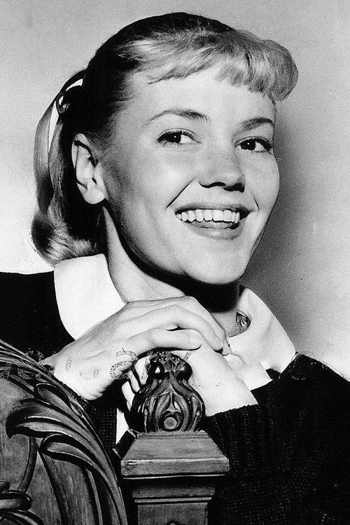 Sue George as Lori Parker