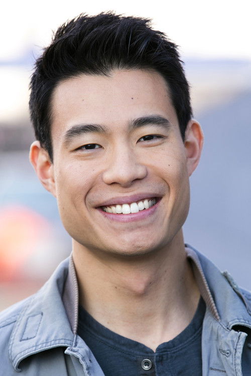 Carl Chao as Mailman