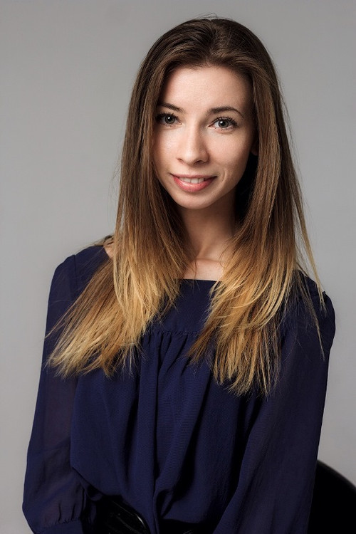 Ekaterina Golovanova as Lenochka