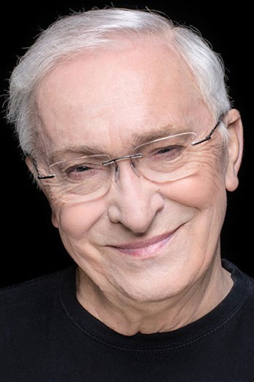 Michał Grudziński as Ezechiel