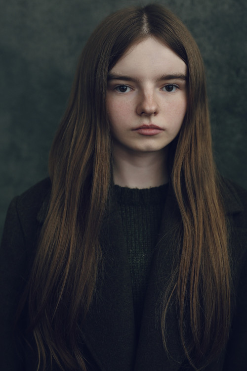 Ellie-May Sheridan as Polly Crackitt