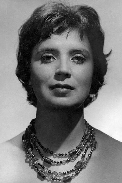 Miriam Kantorková as Marta Zacházelová