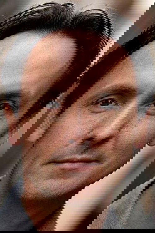 Hugo Haenen as Alexander