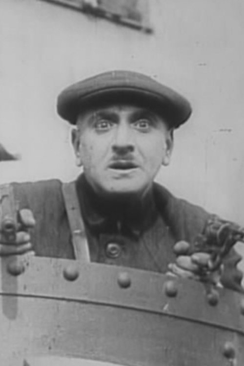 Leonid Chembarsky as Fop on whom the fat man offloads