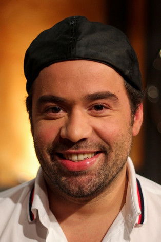 Luis Filipe Borges as Patrão