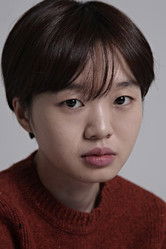 Jeong Bo-ram as Student