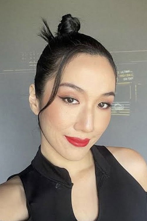 Manita Chobchuen as Kae