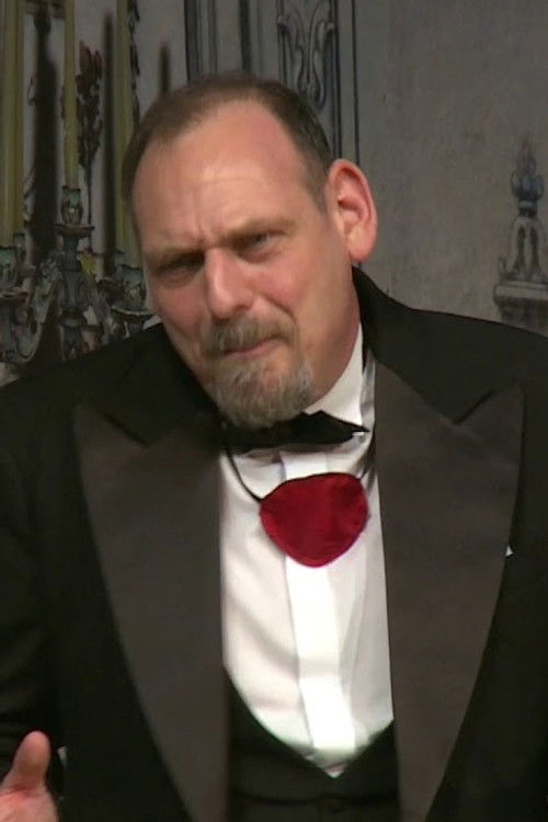 György Honti as Kopaszodó férfi