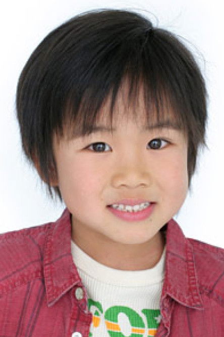 Tatsuya Kose as Kamata Naoto