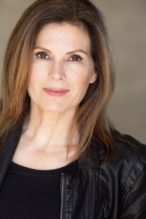 Chandra Michaels as Carrie Stewart