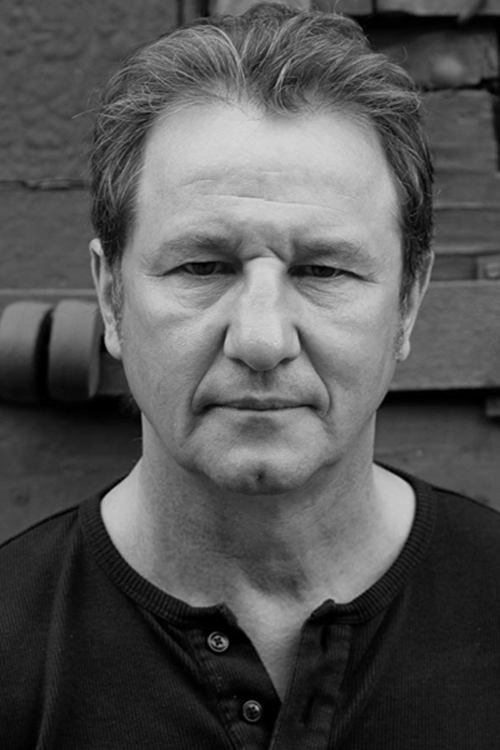 Jimmy Flint as Billy