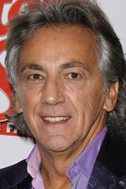 Jean-Pierre Savelli as Self - Peter et Sloane