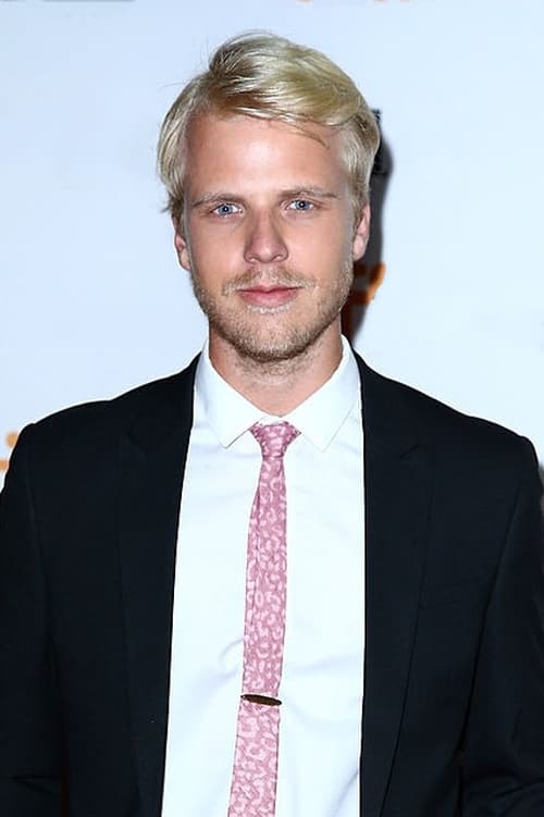 Conor Sweeney as Maddox / Cassius 3000