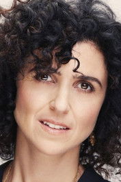 Sophie Zinckernagel as Majbrit