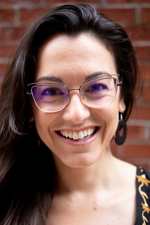 Caroline Marcoux-Gendron as Jasmina