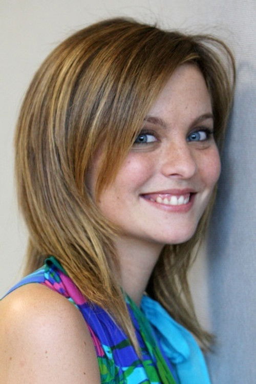 Lucrezia Piaggio as Valentina Colombo