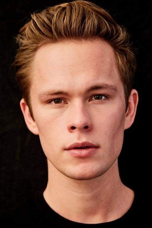 Marlon Boess as Pankraz