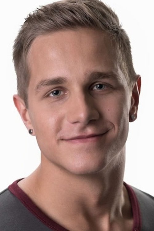 Hemmo Karja as Janne Haukkala